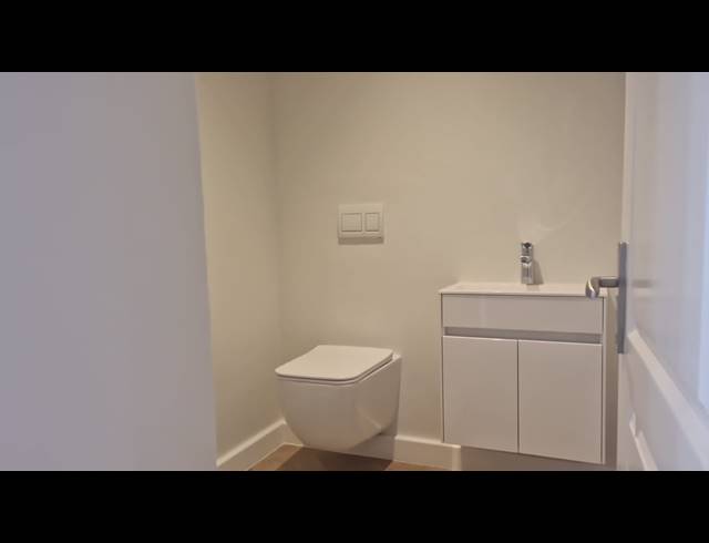 4 BEDROOM FREEHOLD FOR SALE IN SANDOWN